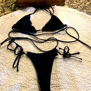 Black Bikini